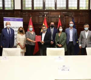 El Ayuntamiento de Madrid firma un convenio con Asispa, Atenzia y Tunstall Televida para que la teleasistencia aborde la soledad no deseada