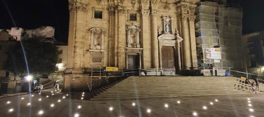 Cemex participa en la rehabilitación del entorno de la catedral de Tortosa