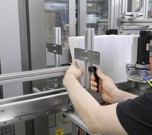 Optima co-desarrolla el primer envase de papel para productos de higiene femenina