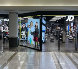 JD Sports sigue a la conquista de Valencia y abre su quinta tienda este año