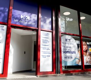 HM Dental Center abre un nuevo espacio en el centro de Barcelona