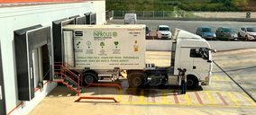 Anecoop prueba una nueva solución de transporte hortofrutícola con el envío de 7.000 kg de kakis a París