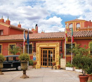 Dos hoteles pacenses cambian de propietario