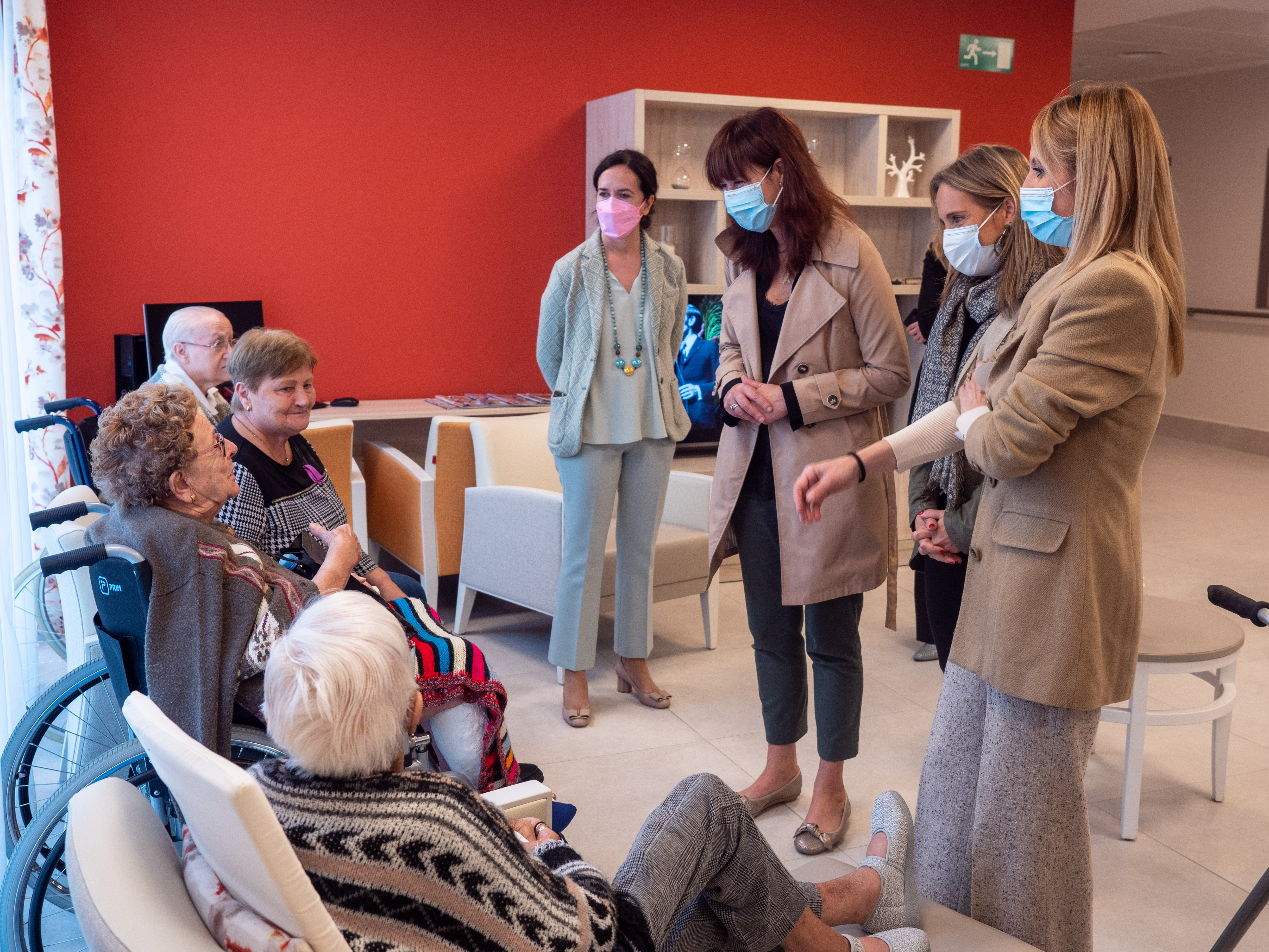 La alcaldesa de Girona inaugura oficialmente la residencia de Orpea en la localidad