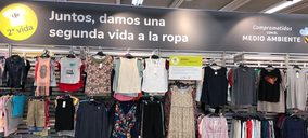 Carrefour y Alcampo venden ropa de segunda mano en sus hipermercados