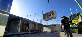 Nevo estrena una nueva fábrica de construcciones modulares industrializadas
