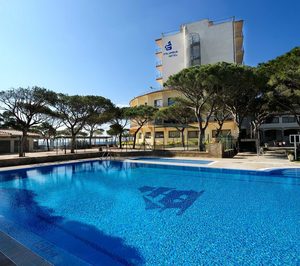 Cierre y derribo de un histórico hotel de la Costa Brava