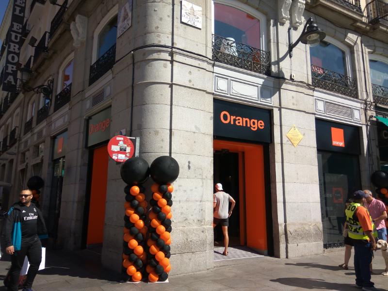 Orange baja ingresos y beneficios en España en el 2021