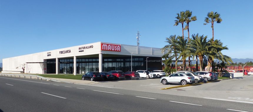 Mausa vuelve a crecer a base de compras y se hace con una nueva almacenista
