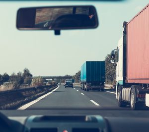 La patronal logística alerta de graves complicaciones por la huelga de transporte