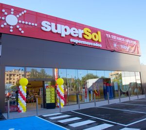 Carrefour externaliza la actividad de las dos antiguas plataformas logísticas de Supersol