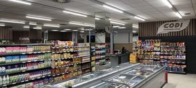Teógenes Ruiz reforma sus supermercados