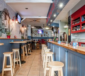 Una cadena gallega abre su tercera hamburguesería en Vigo