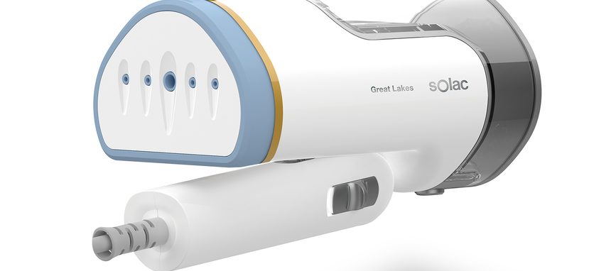 Solac lanza una plancha vertical plegable