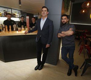 Mawey abre su tercer El Cártel de Mawey en Galicia