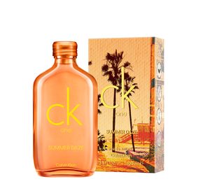 Calvin Klein presenta CK One Summer Daze