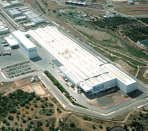 El grupo Lamosa arranca sus inversiones en Roca Tiles con una nueva línea