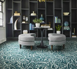 Interface lanza una colección de suelos a medida para hostelería