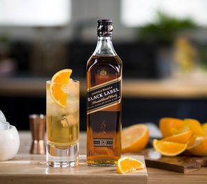 Diageo mejora a doble dígito en beneficios a pesar de retroceder en facturación