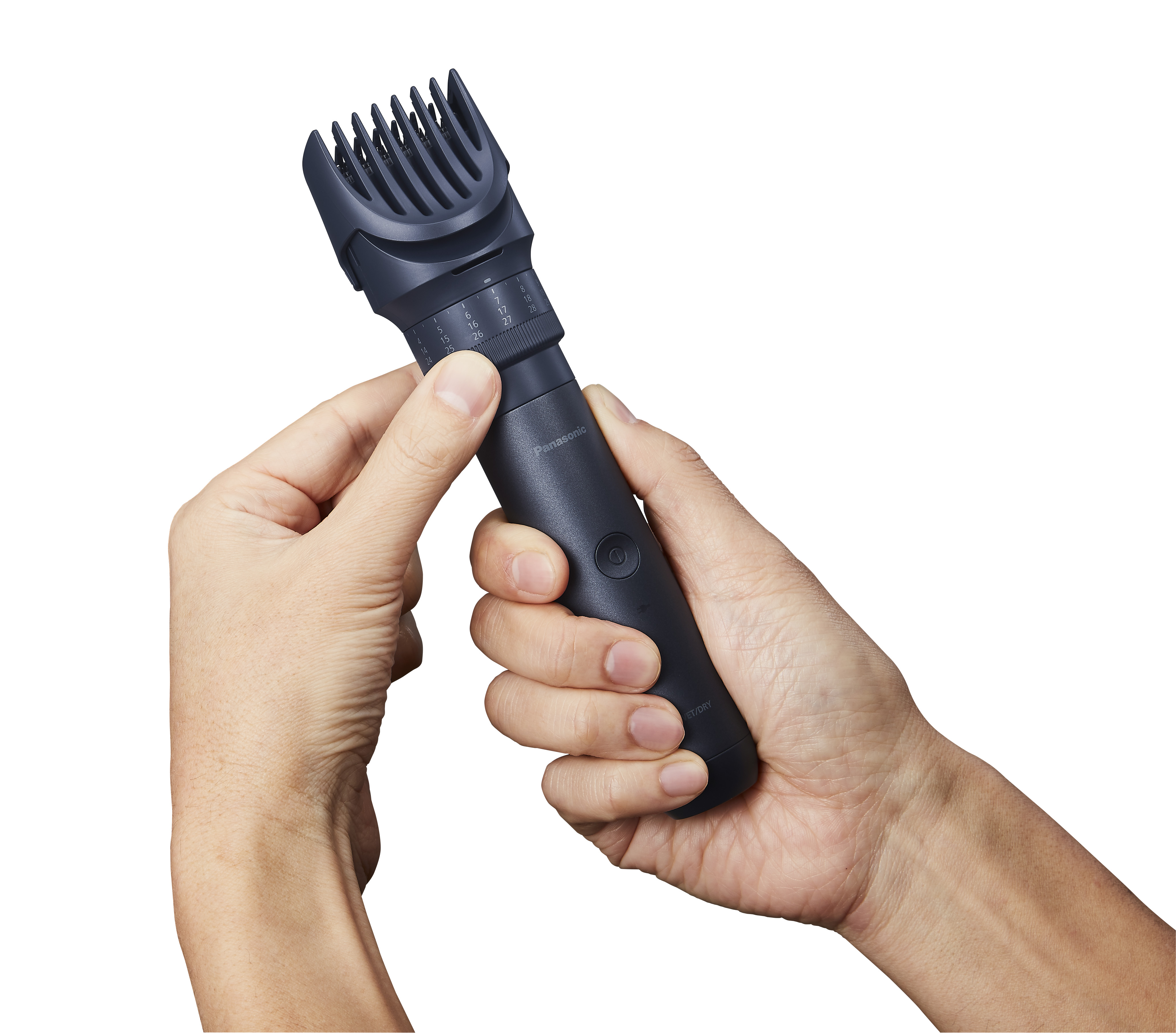 Panasonic Multishape: cepillo de dientes, afeitadora y recortadora