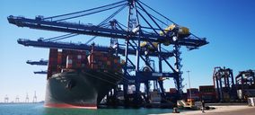 El puerto de Valencia recupera el signo positivo en mayo
