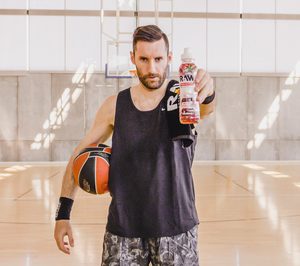 La isotónica Raw avanza en acuerdos de distribución y suma nuevas caras a sus embajadores