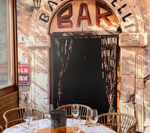 La Mafia cambia el franquiciado y renueva la imagen de su local en Algeciras