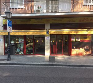 La Jaula del Gato Félix gana con el cambio de administración de sus supermercados