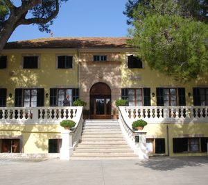 El IMAS compra un solar para ampliar la capacidad de la residencia Huialfàs