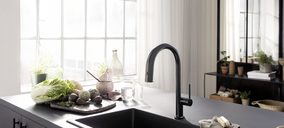 Hansgrohe lanza el nuevo grifo de cocina Aqittura FilterSystem