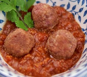 El ICEX suma esfuerzos con BioTech Foods para impulsar el escalado industrial de la carne cultivada