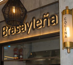 Brasa y Leña vuelve a crecer en Barcelona