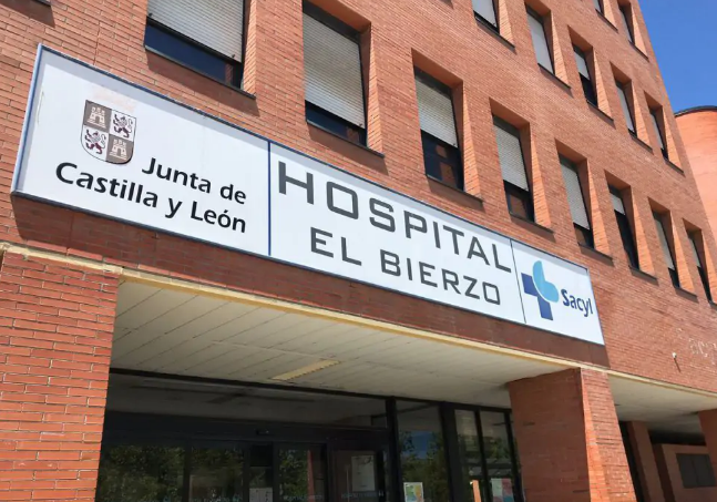El Hospital El Bierzo renueva su dirección médica