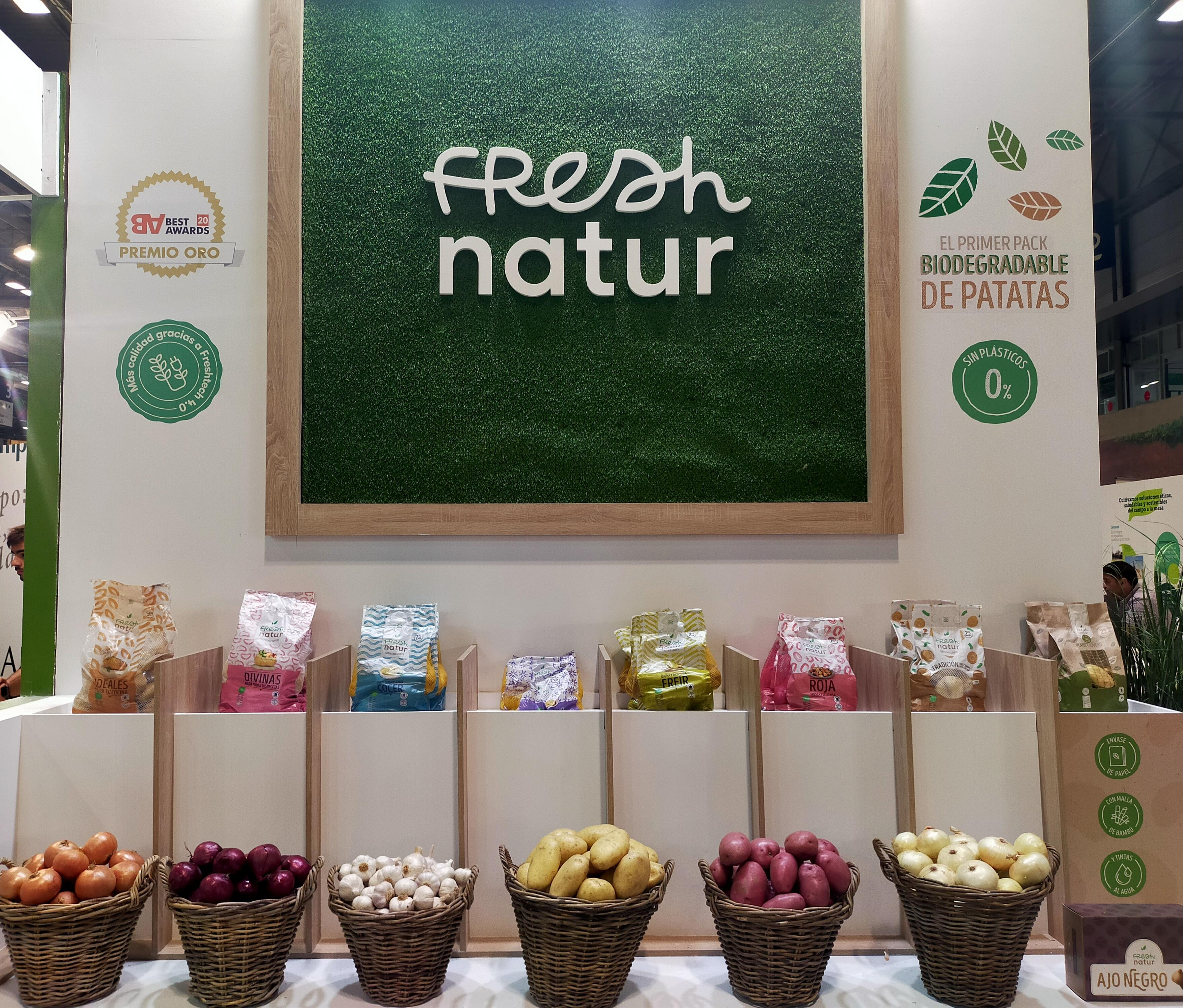 Lázaro: nueva estrategia, nueva marca