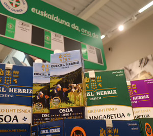 Lidl cierra un nuevo acuerdo de leche de proximidad en Euskadi