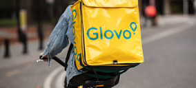 Glovo se une con Kibus para impulsar la digitalización de 17 mercados municipales