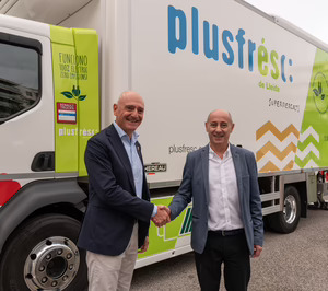 Plusfresc incorpora a su flota logística el primer camión pesado 100% eléctrico