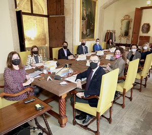 Baleares renueva a Juaneda el contrato de oncología radioterápica para Menorca, Ibiza y Formentera