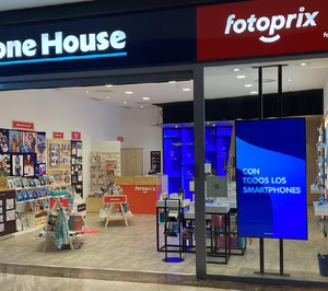 PhoneHouse sigue en su apuesta por las tiendas compartidas con Fotoprix