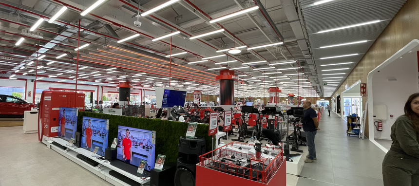 Ceconomy, la dueña de MediaMarkt, cierra 2022 con crecimientos gracias a servicios la recuperación de la tienda física
