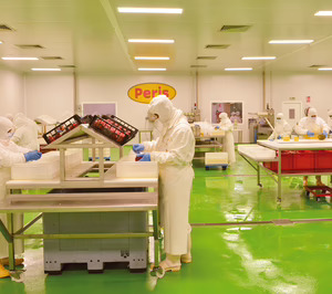 Peris refuerza la actividad de IV gama con la ampliación y mejoras de su sala blanca