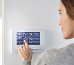 Beneficios y facilidades que ofrece la domótica a la tercera edad