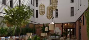 DeLuna asume el antiguo hotel Montecarlo como Luna Granada Centro tras su reforma integral