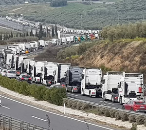 El nuevo paro de transportes vuelve a poner en vilo al sector de gran consumo