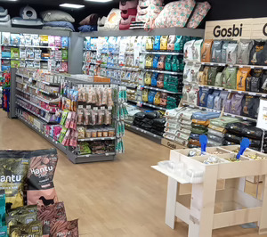 El desarrollo propio de la red Miscota catapulta sus ventas pero lastra los resultados