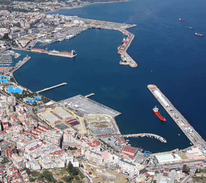 El movimiento de mercancías por los puertos supera los 472 Mt hasta octubre