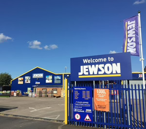 Saint-Gobain venderá toda su actividad de distribución en Reino Unido