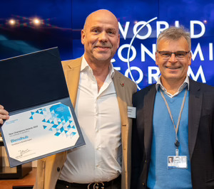Blendhub recibe el Premio a la Excelencia en Impacto Social del Foro Económico Mundial