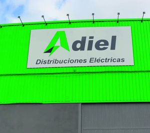 La sevillana Adiel estrena su segunda tienda de material eléctrico