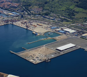 El puerto de Bilbao saca a concurso la construcción y explotación de una nueva terminal de contenedores